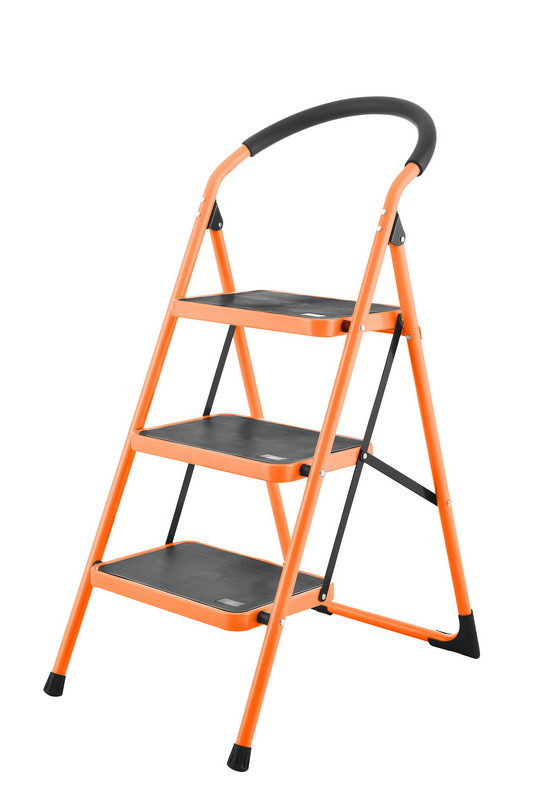 Oceľový rebrík - 3 schodíky (max. 150kg)