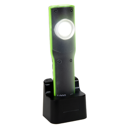 Rozsvietená pracovná LED baterka SOLUTION W6 od Lemania Energy